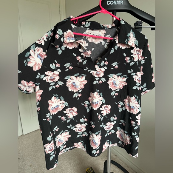 SHEIN curve Floral Blouse 3X - Picture 3 of 4